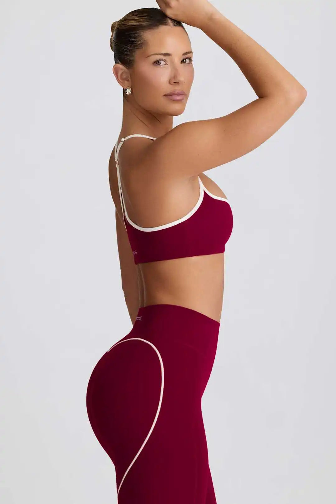 Conjunto de calças FUBEIKE, roupa esportiva para ioga, top pêssego, coração, levantamento de quadril, calças curtas, fitness, conjunto de duas peças, roupa feminina.