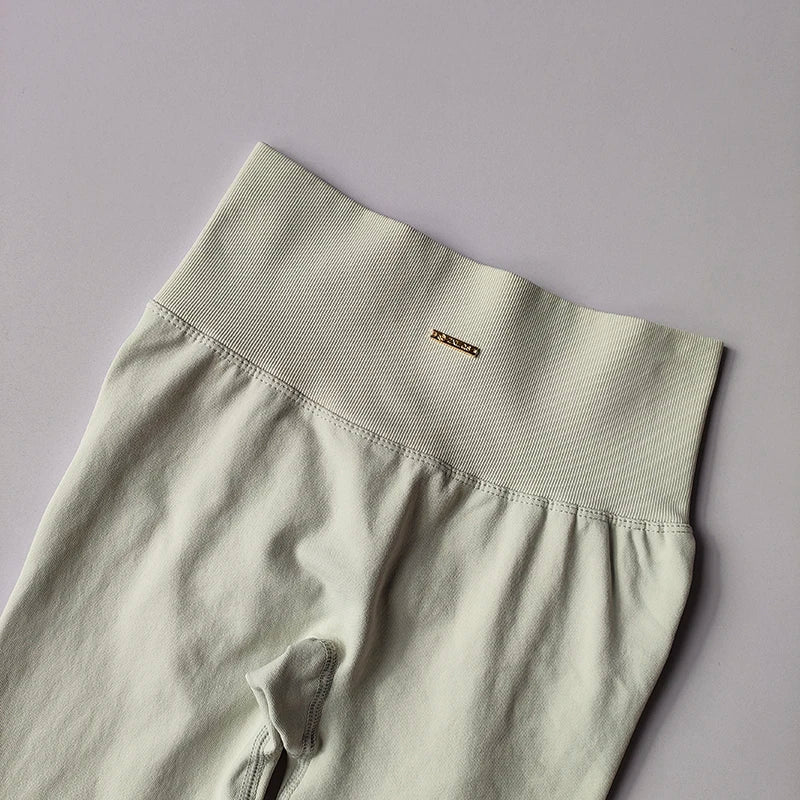 Conjunto de fitness sem costura para levantamento de quadril, sutiã com decote em V, leggings, secagem rápida, exercícios...